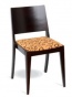 K-MJ-A-9448 drewniane krzesło w wersji z tapicerowanym siedziskiem