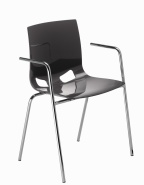 krzesło z błyszczącego polipropylenu