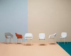 Nowoczesne fotele o różnych kolorach 