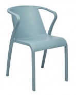 Niebieski fotel z polipropylenu