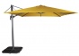 Żółty parasol restauracyjny