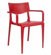 Czerwony fotel do ogródka restauracyjnego