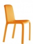 Nowoczesne krzesło gastronomiczne w kolorze pomarańczowym