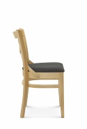 Drewniane krzesła do restauracji z tapicerowanym siedziskiem