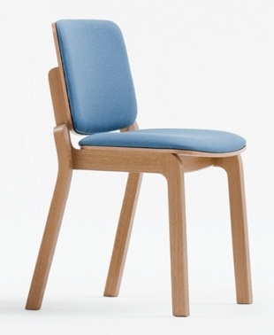 K-PM-A-3702 HIP krzesło drewniane w wersji tapicerowanej