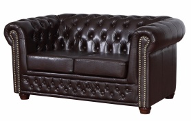 pikowana dwuosobowa sofa Chesterfield Roy 2 brązowa